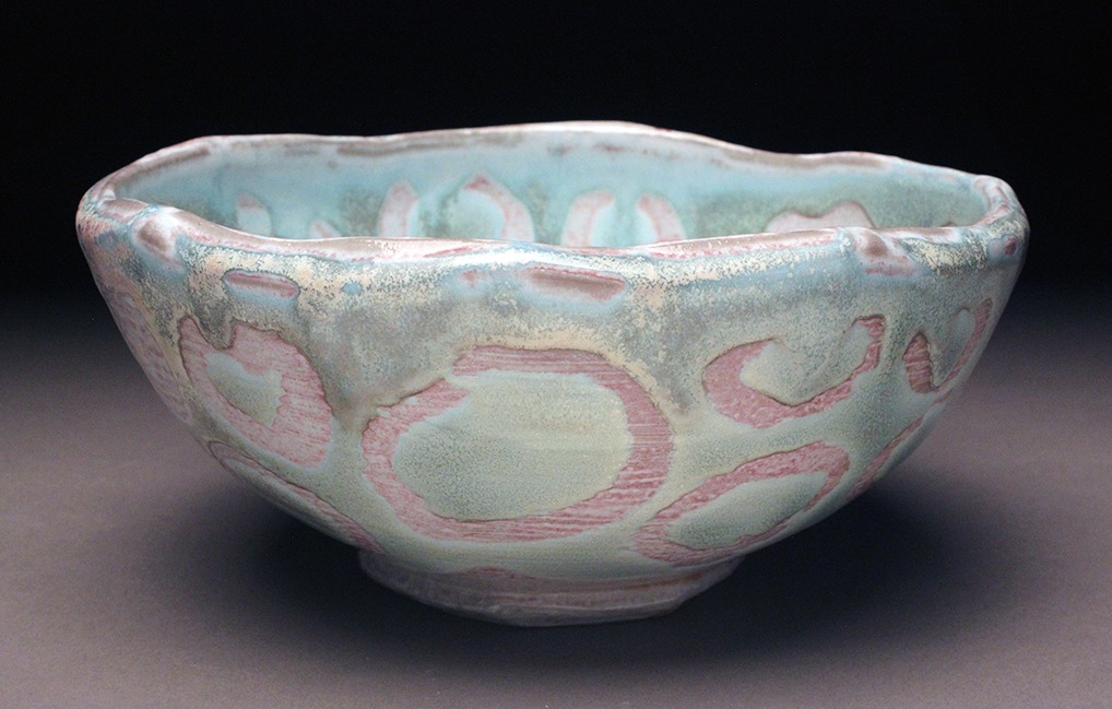 3.Bowl with Pink